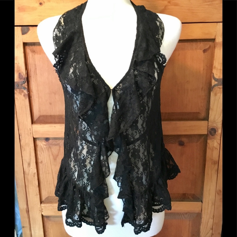 3/$20 🔥 Black lace top